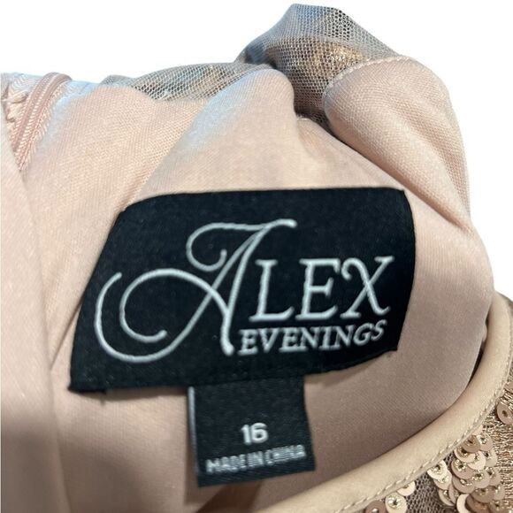 Alex Evenings Sequin Lace Sleeveless Gown w/ Mesh Godet Insets – Size 16 - Picture 9 of 9